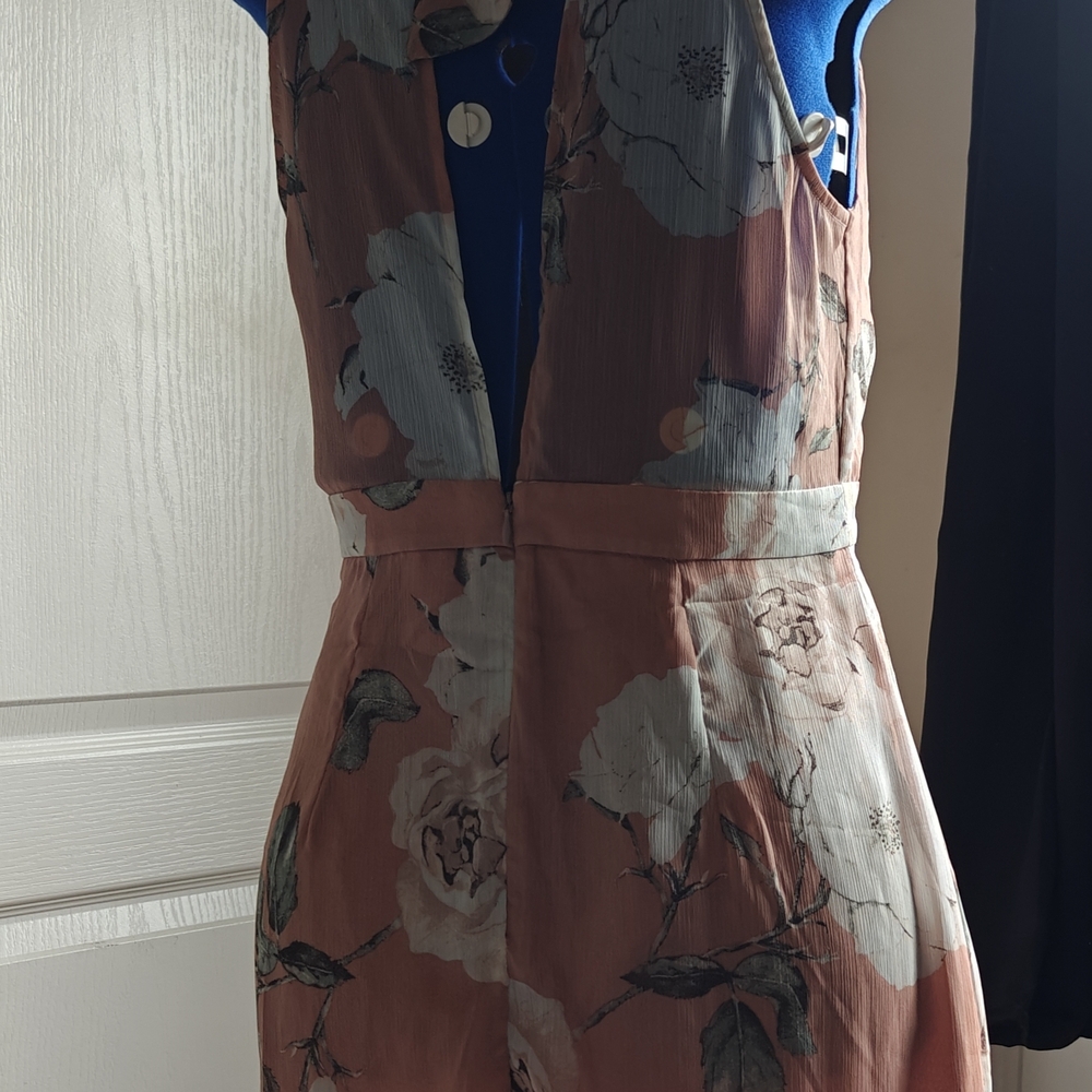 Dynamite Pink and Cream Halter Maxi Dress - Picture 3 of 6